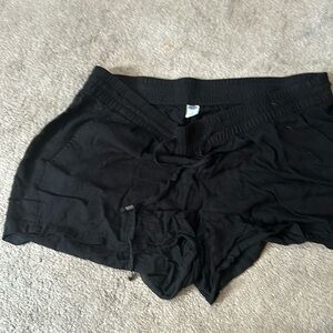 Old navy draw string shorts